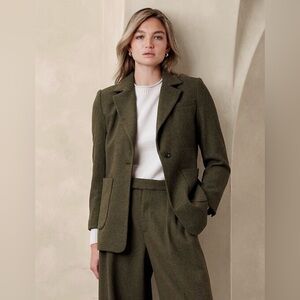 Banana Republic Herringbone Long Blazer - Size O